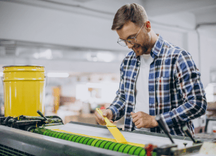Essential tips for choosing a quality T-shirt printing factory
