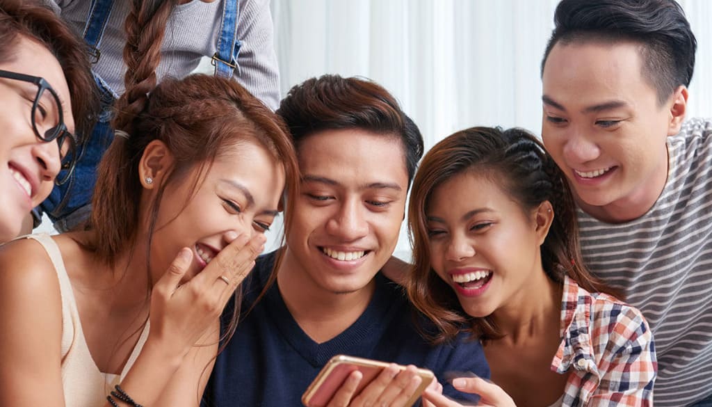 Cách Marketing sản phẩm POD cho International Friendship Day