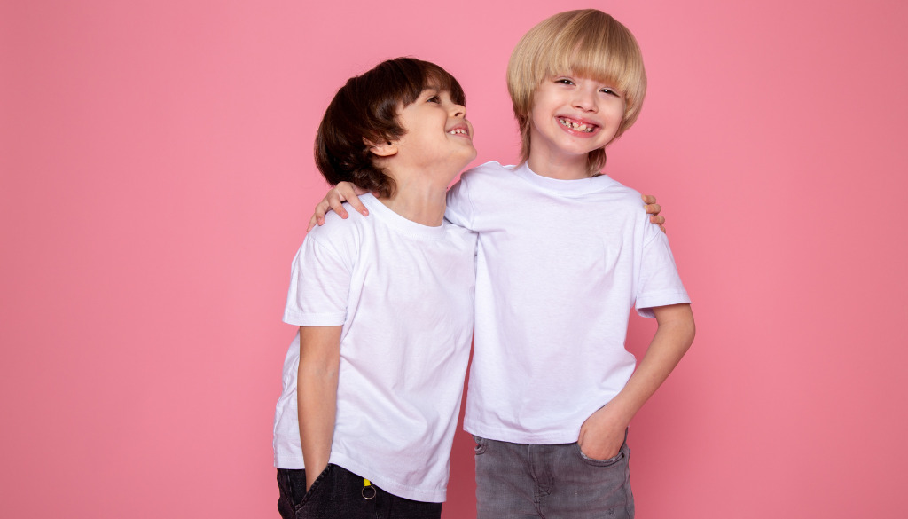 Discover the Gildan 5000B Kids' T-Shirt in Detail
