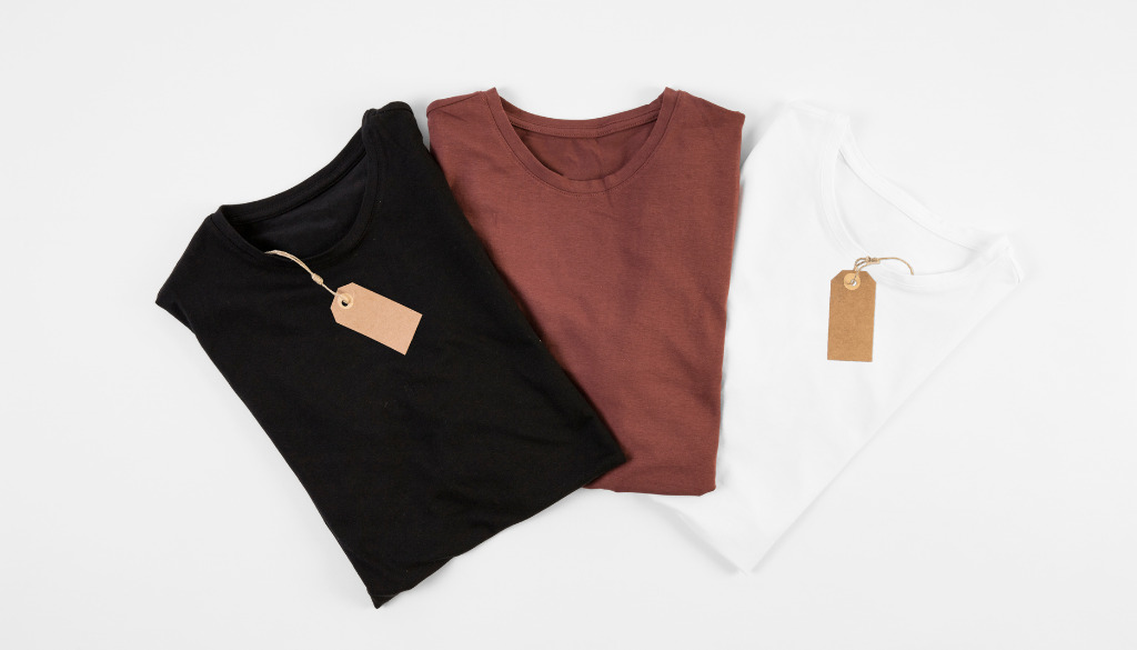 Pros and Cons of White Label Clothing